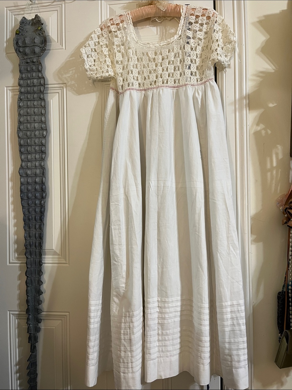 Long Dress - Picture 3 of 8